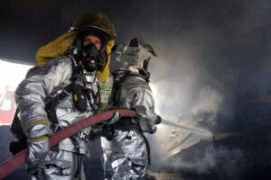 Praxistraining Notfallmanagement für Führungskräfte 1 Notfallmaßnahmen bei Havarie in chemischem Betrieb